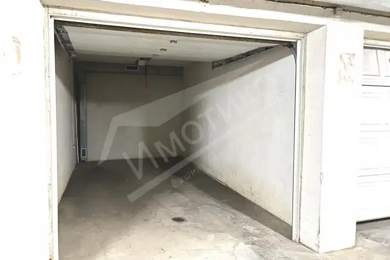 Garage in Sofia, Vitosha