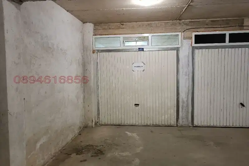 Garage in Stara Zagora, Centyr