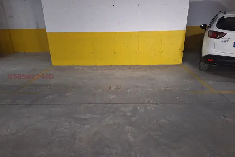 Parking Spot in Varna, Briz