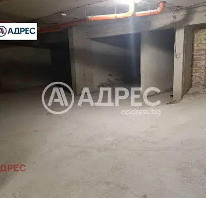 Снимка 5 — Гараж във Варна, Център