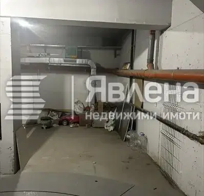 Снимка 2 — Гараж във Варна, Фестивален комплекс