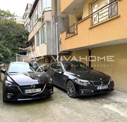 Photo 2 — Parking Spot in Varna, Hei