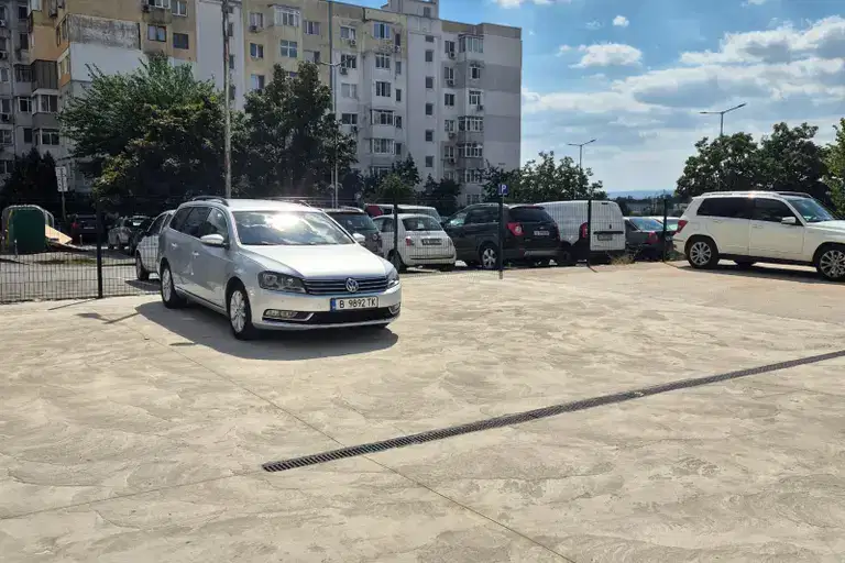 Паркомясто във Варна, Кайсиева градина