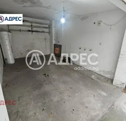 Снимка 3 — Гараж във Варна, Окръжна болница-Генерали