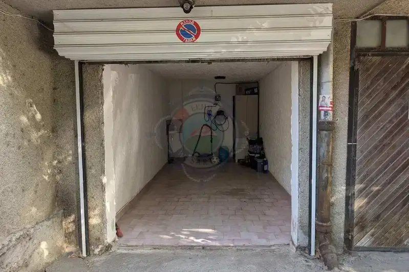 Garage in Varna, Sportna Zala