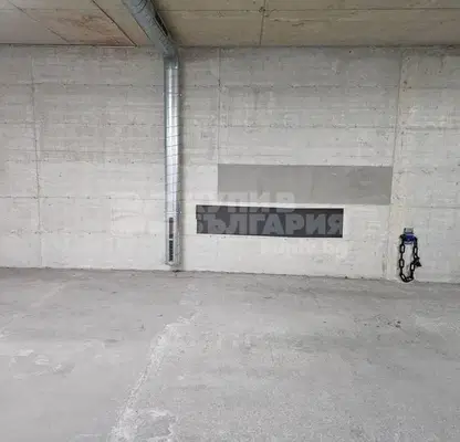 Photo 2 — Parking Spot in Varna, Troshevo