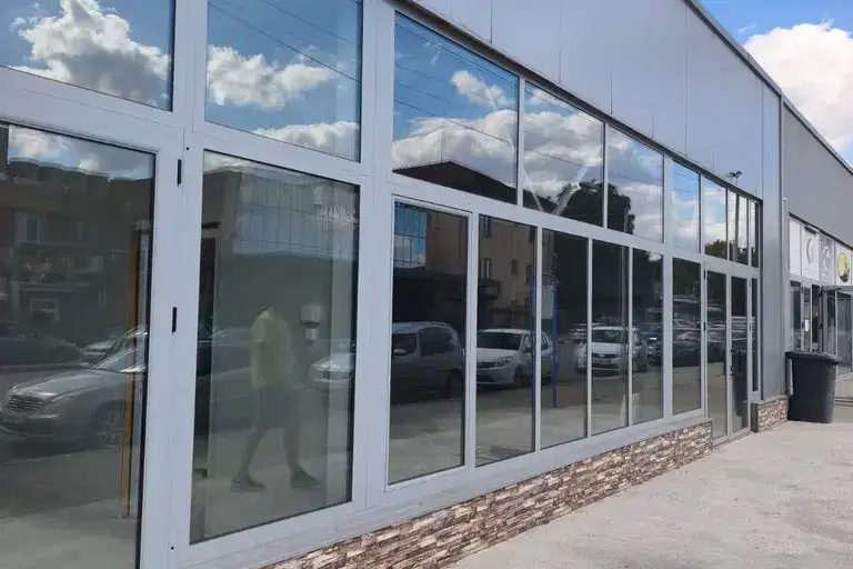 Shop in Pleven, Industrialna Zona