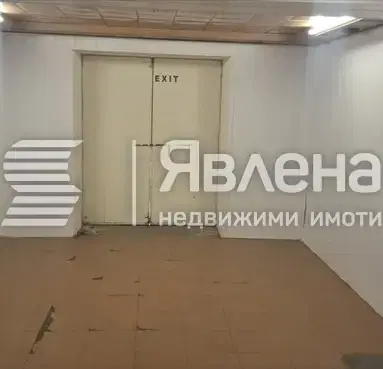 Снимка 4 — Магазин в Пловдив, Западен