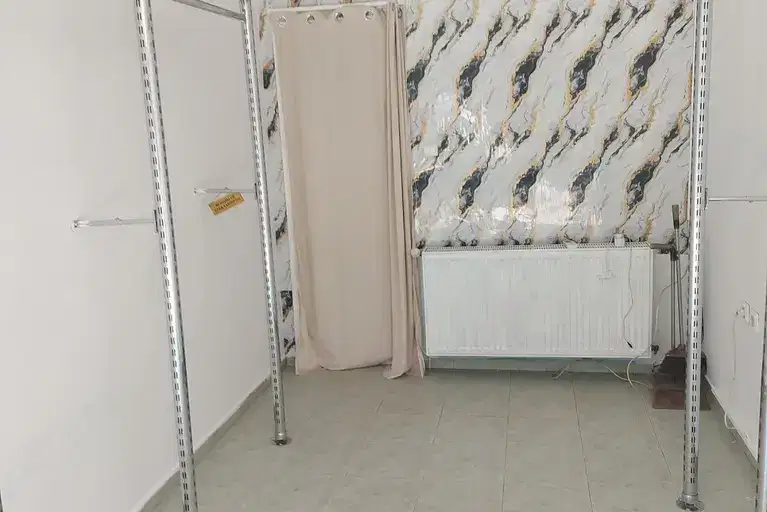 Shop in Ruse, Centyr