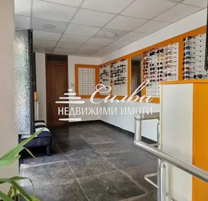 Photo 2 — Shop in Shumen, Centyr