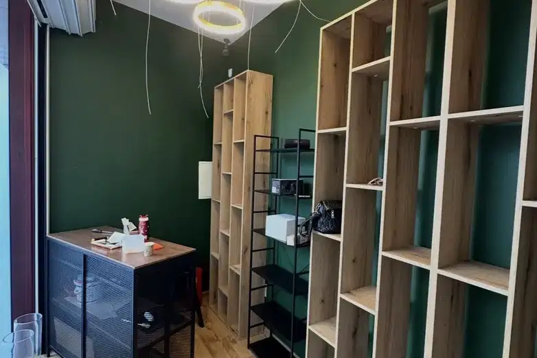 Shop in Sofia, Borovo