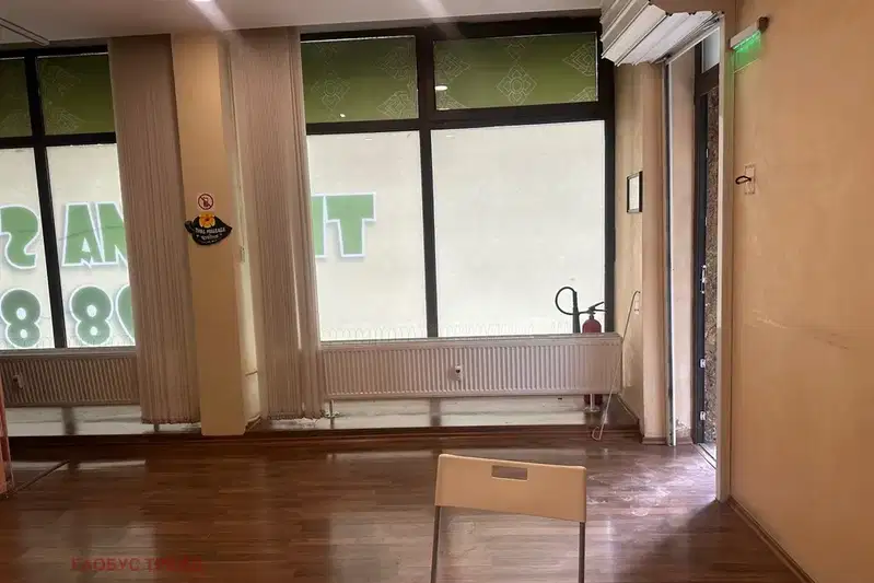Магазин в София, Лозенец