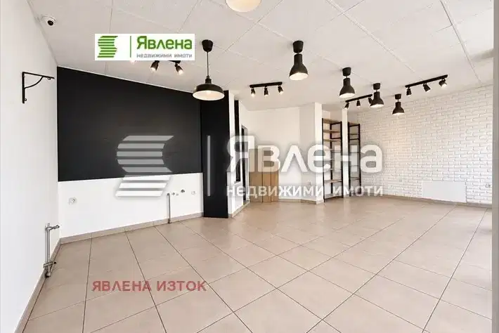 Магазин в София, Редута