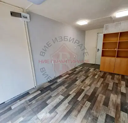 Photo 2 — Shop in Varna, Kolhozen Pazar