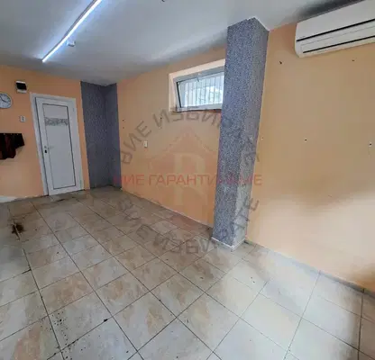 Photo 4 — Shop in Varna, Kolhozen Pazar