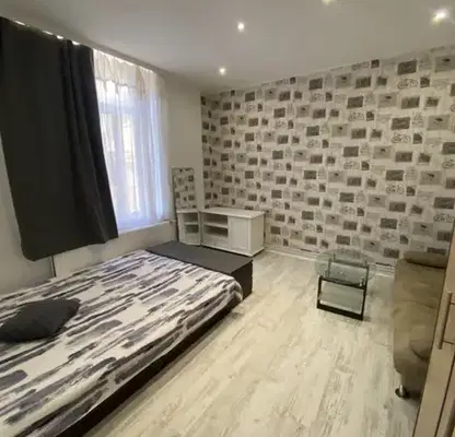 Photo 3 — Room in Sofia, Centyr