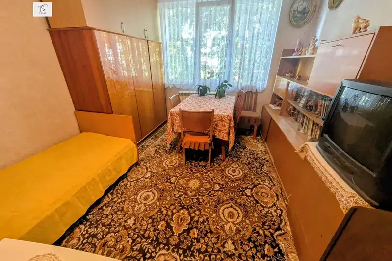 Room in Sofia, Hipodruma