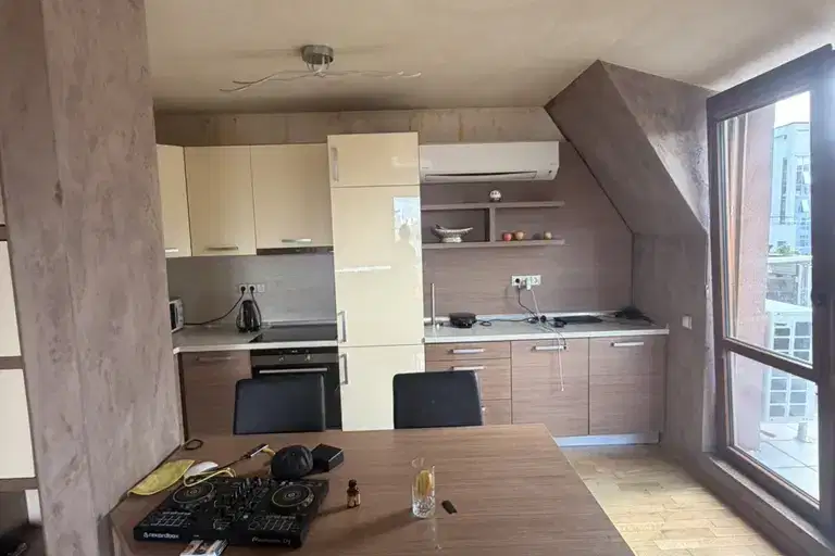 Room in Sofia, Lozenec