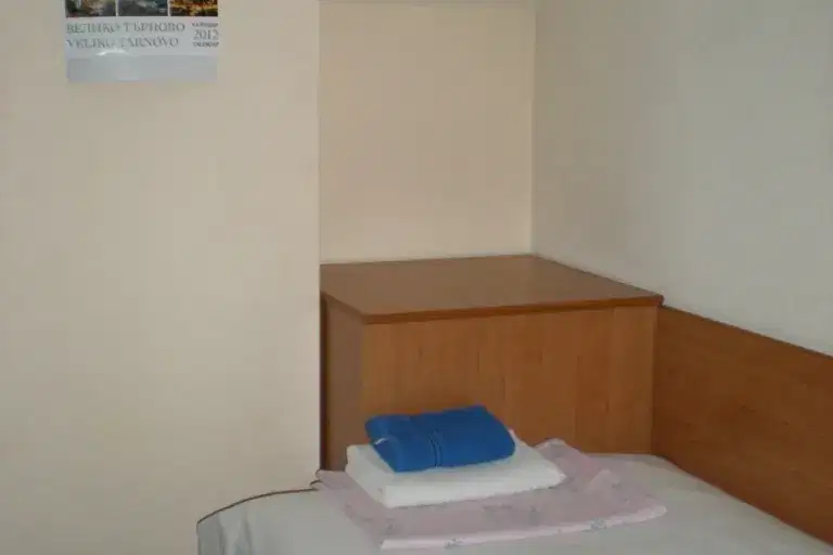 One-room apartment in Center, Veliko Tarnovo, near 5th Corps
