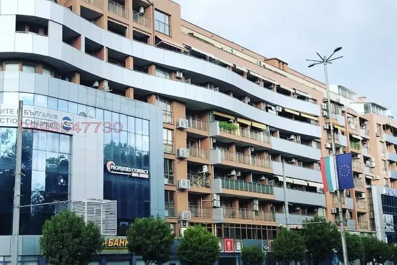 Venue in Burgas, Centyr