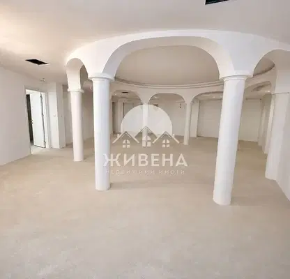 Снимка 3 — Заведение във Варна, Гръцка махала