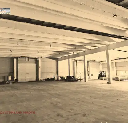 Photo 3 — Warehouse in Plovdiv, Industrialna Zona - Yug