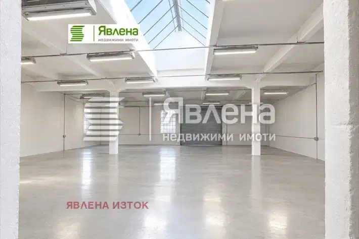 Warehouse in Kazichene