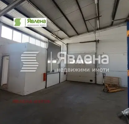 Снимка 2 — Склад в с. Казичене