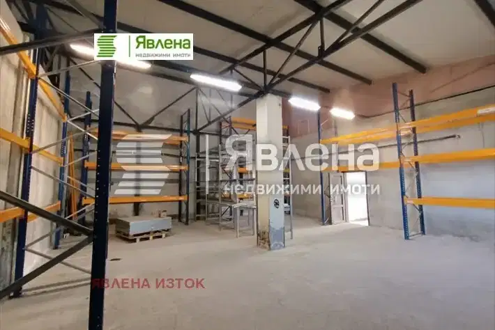 Warehouse in Kazichene
