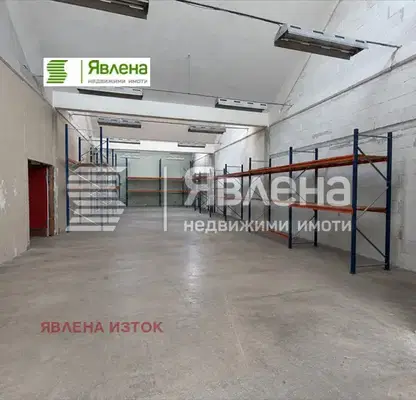Снимка 3 — Склад в с. Казичене