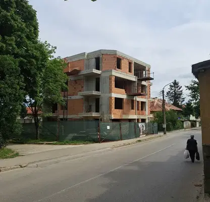 Снимка 5 — Двустаен апартамент в Русе, Родина 2