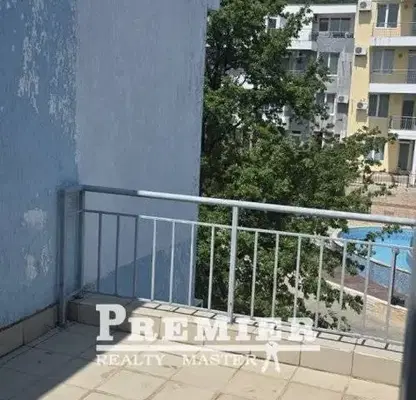 Снимка 2 — Тристаен апартамент в Бургас, Свети Влас