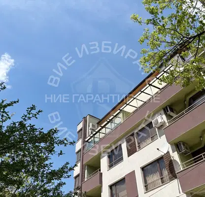 Снимка 4 — Тристаен апартамент във Варна, Лятно кино Тракия
