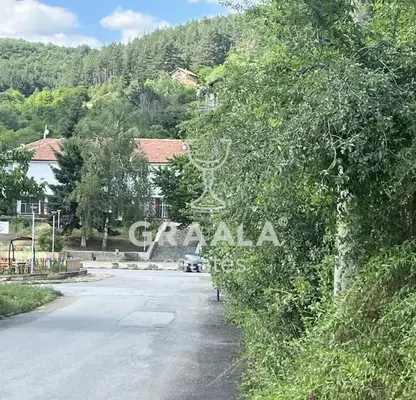 Photo 4 — Plot in област София, Kostinbrod