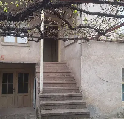 Снимка 2 — Къща в Пазарджик, с. Дебръщица