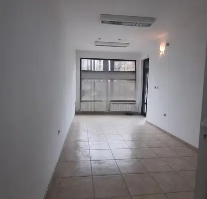 Photo 4 — Office in Pernik, Prigarov Raion