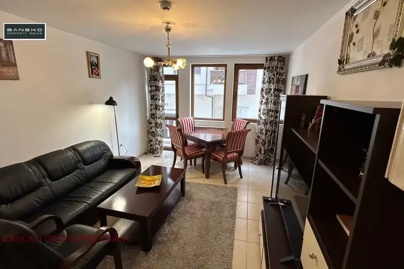 Two-room apartment with parking space in Bansko ski area