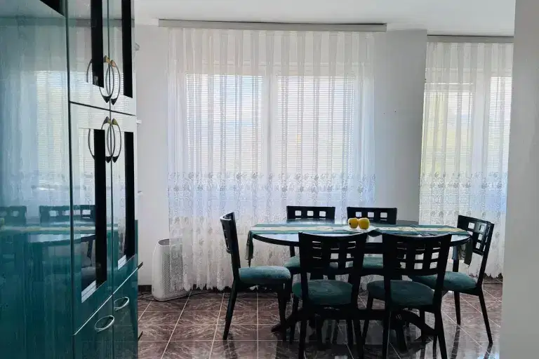 Spacious 3-room apartment in Shirok Tsentar, Blagoevgrad