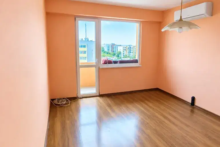 One-room apartment in Strumsko, Blagoevgrad with a view