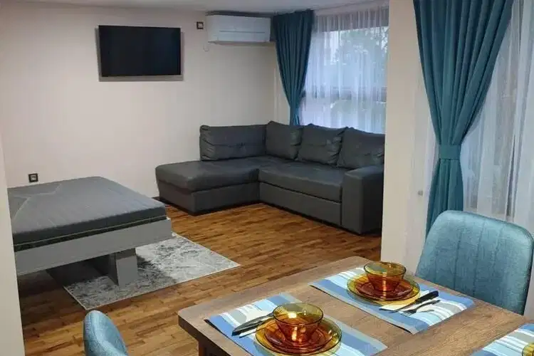 Two-room apartment with terrace in the Center of Burgas
