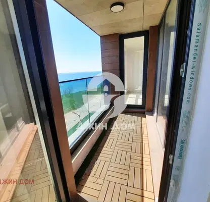 Photo 3 — Spacious 3-room apartment with sea view in Sarafovo, Burgas