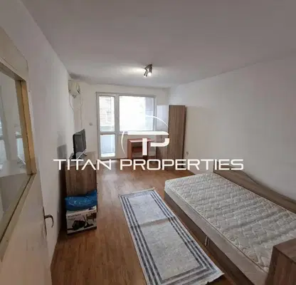 Photo 4 — Two-room apartment in Vazrazhdane residential complex, Burgas with terrace