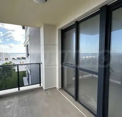 Photo 4 — Three-room apartment with terrace and sea view in Chernomorets