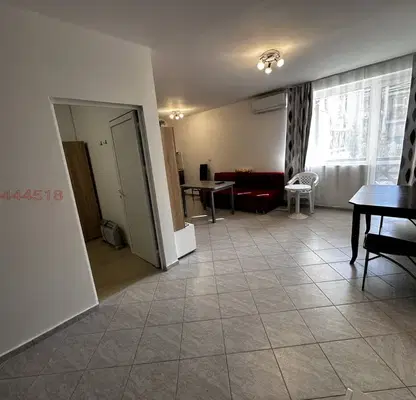 Photo 5 — Three-room apartment in Chernomorets with terrace and parking