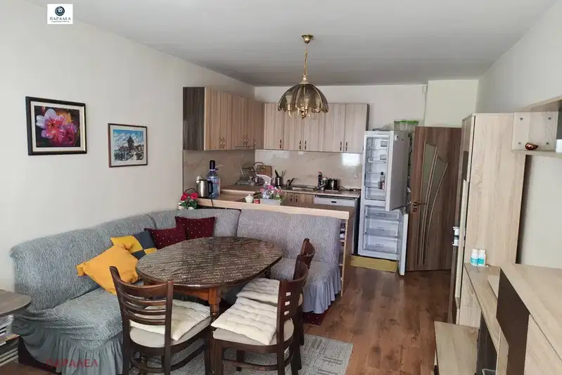 Three-room apartment in Dobrich, Sveti Georgi with gas heating