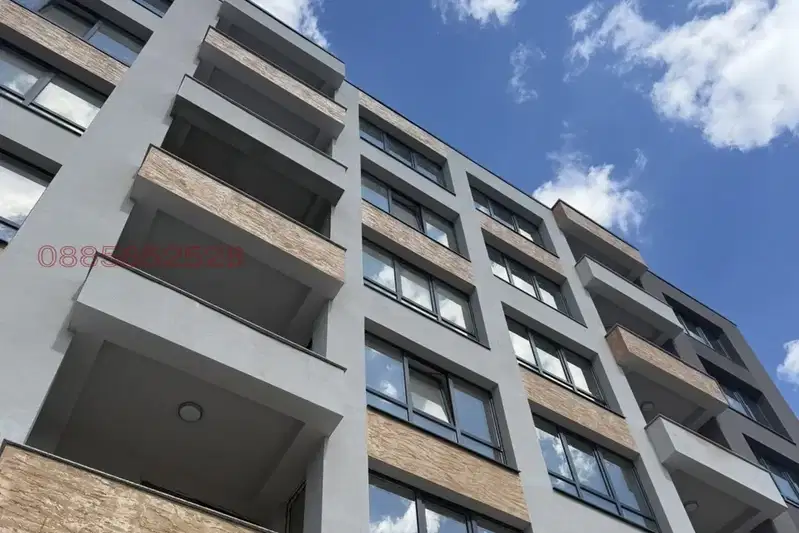 Тристаен апартамент в Стара Загора, Казанлък