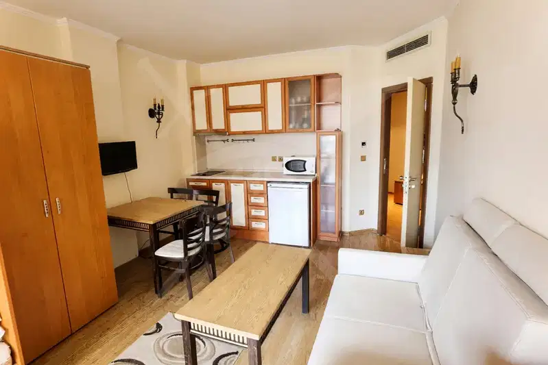 Two-room apartment with terrace in the resort of Elenite, Burgas region