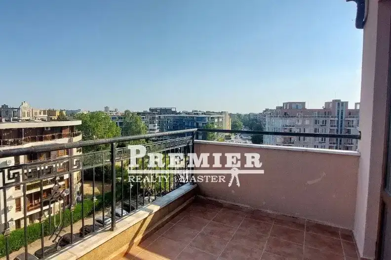 Studio apartment with terrace in Slanchev bryag, Burgas region
