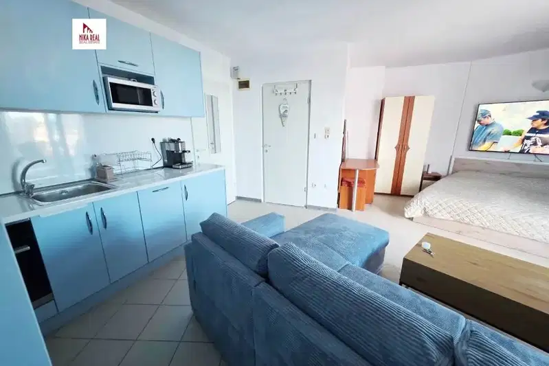 Spacious one-room apartment in Sunny Beach with terrace