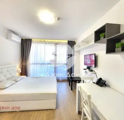 Снимка 2 — Едностаен апартамент с тераса в к.к. Слънчев бряг, Cascadas Family Resort